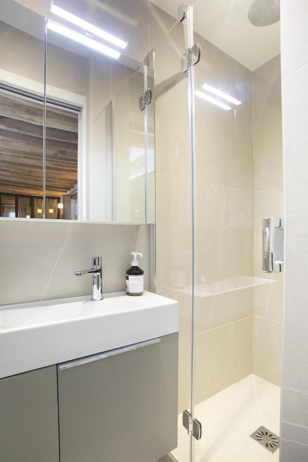 Apartment Le Marais By Studio Prestige Paris Luaran gambar